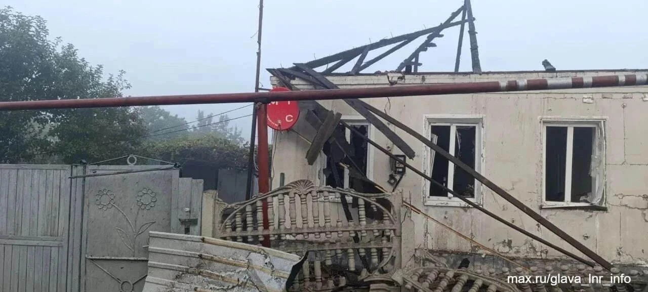 ‼️Частный сектор Лисичанска в ЛНР ночью подвергся массированной атаке украинских беспил...