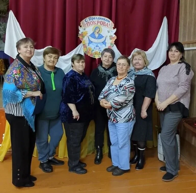 " Льётся пламя в бездну зренья,