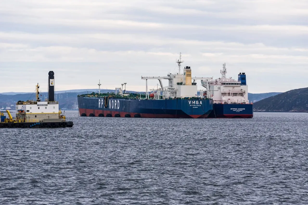🗞🗞🗞🗞 Перевозка российской нефти дорожает из-за глобального дефицита танкерного флот...