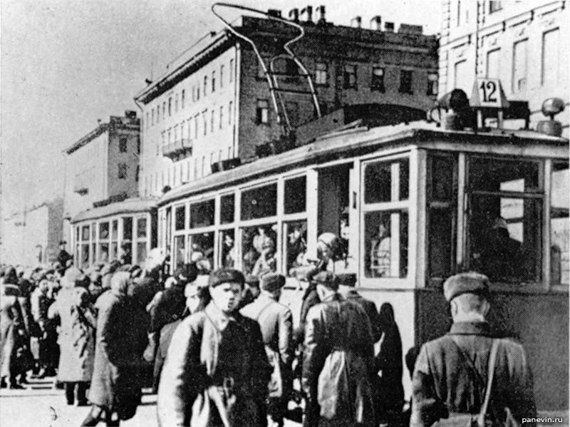 16 октября 1922 года за Невской заставой торжественно открыли движение трамваев по ново...
