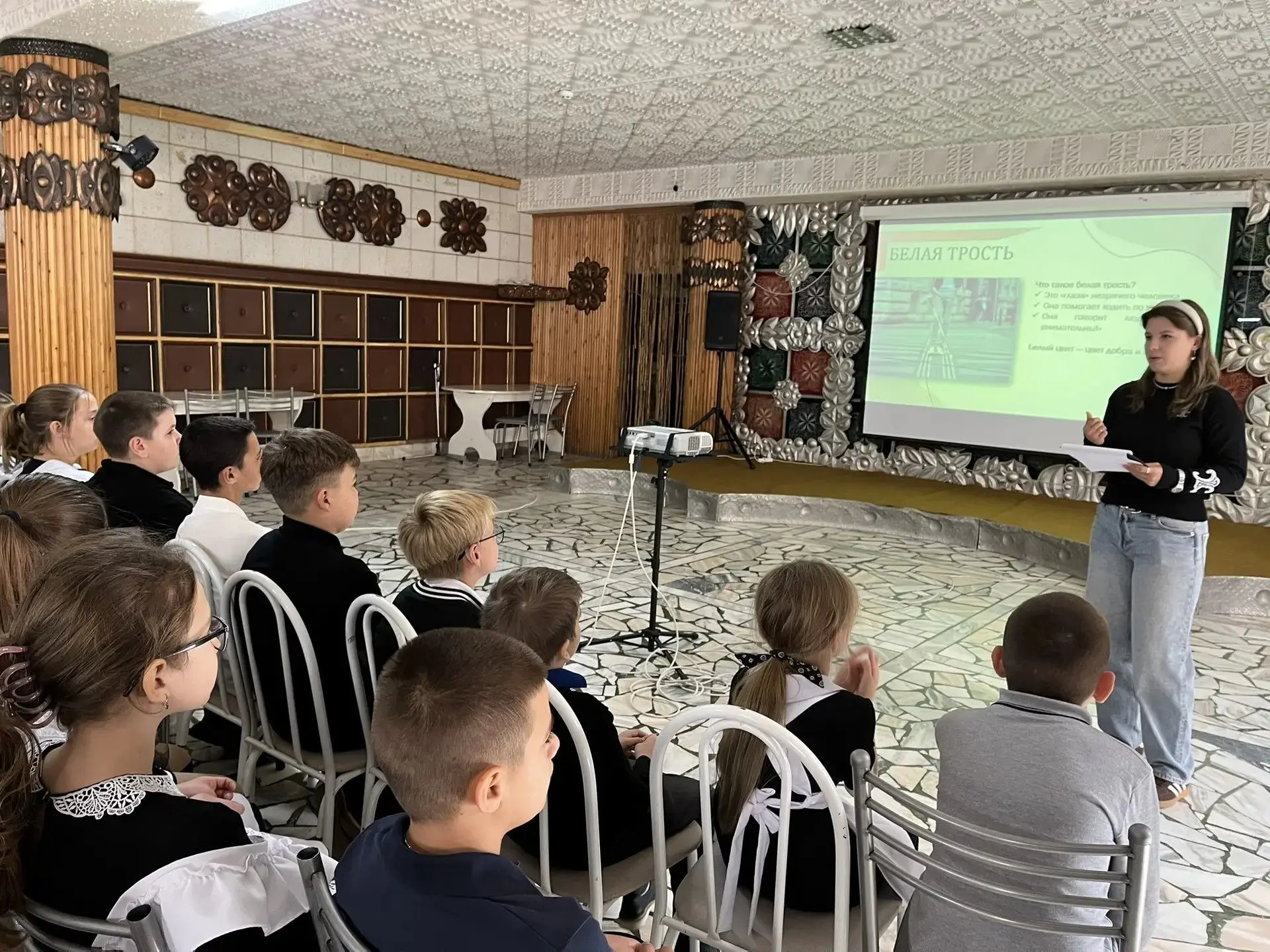 Урок доброты и внимания 🦯