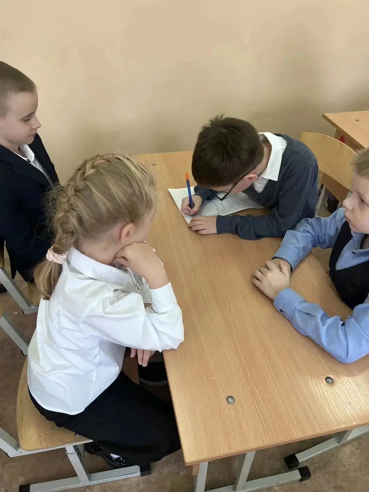 📘 В начальной школе завершилась Неделя литературного чтения