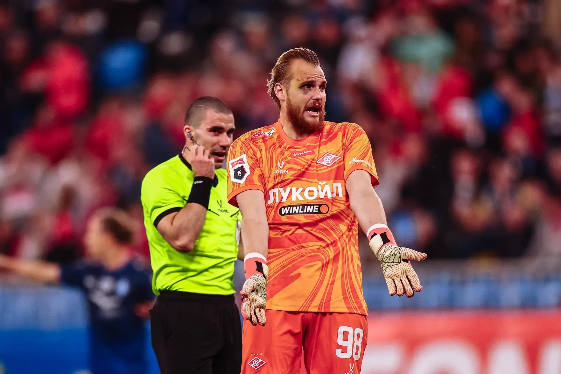 На 78-й минуте "Спартак" забил ⚽ "Крыльям"