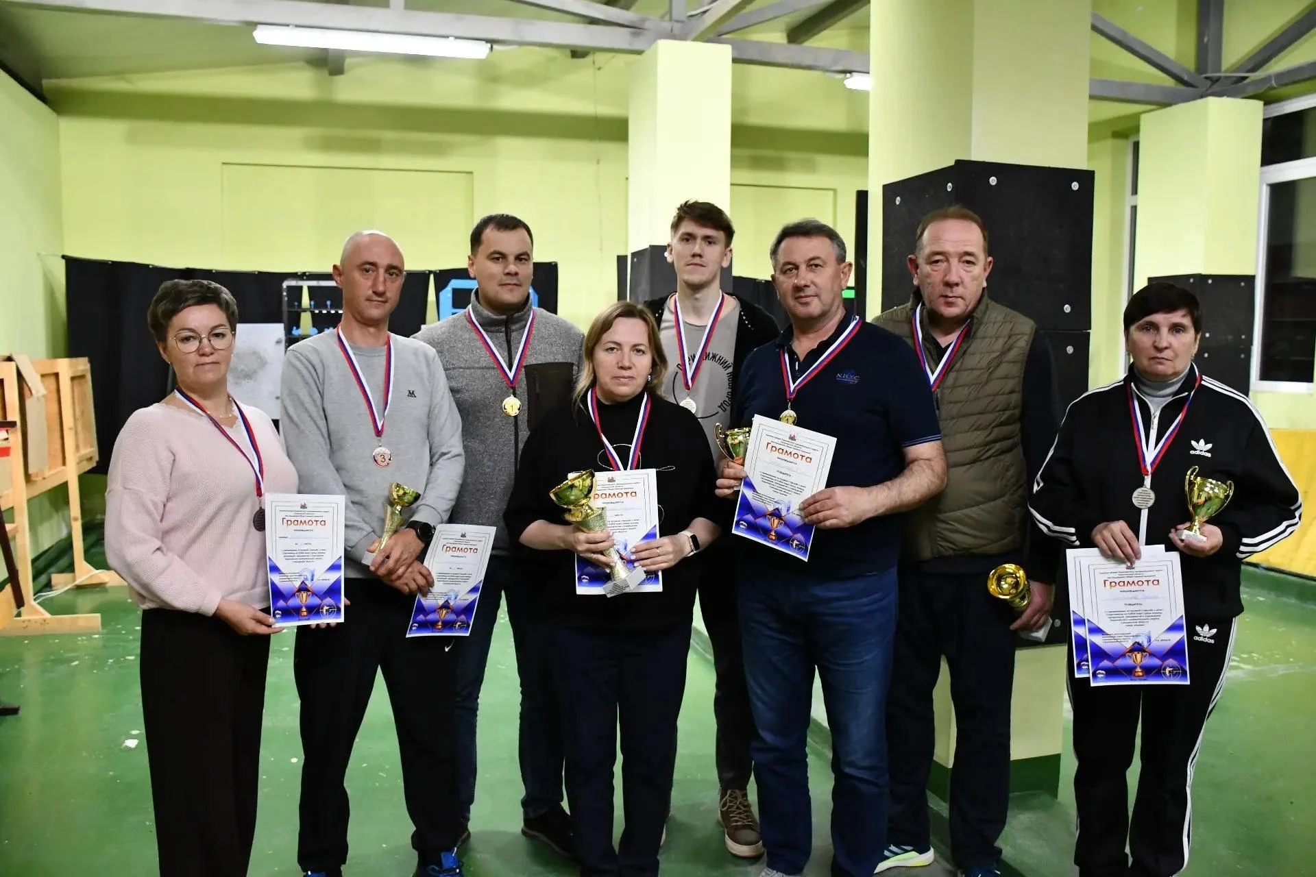 🏆 Самых метких поронайцев выявили среди трудовых коллективов района