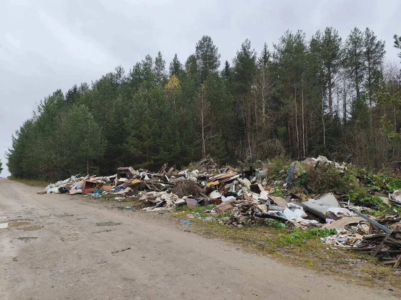 🚧 Строительный мусор на дороге Тохтуева — Кокорино
