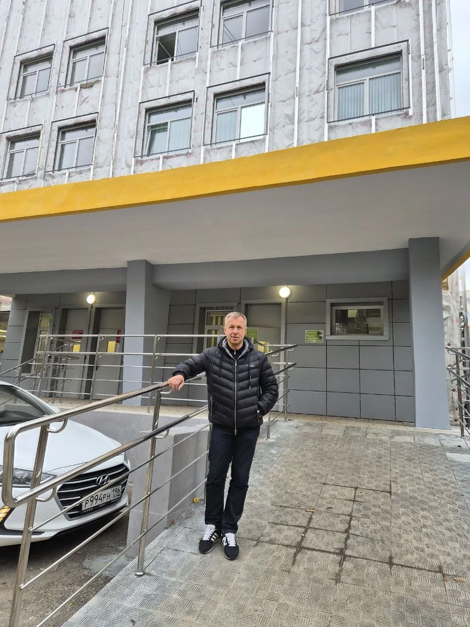 🏥 Теперь лечиться не так страшно: добавили уюта поликлинике на Санаторной, 22!