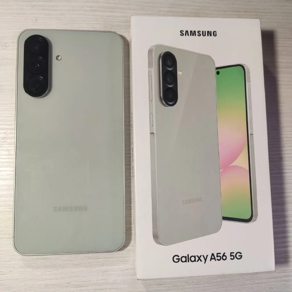 Продам смартфон Samsung Galaxy A56 12/256 ГБ, Донецк, 20 000 руб.
