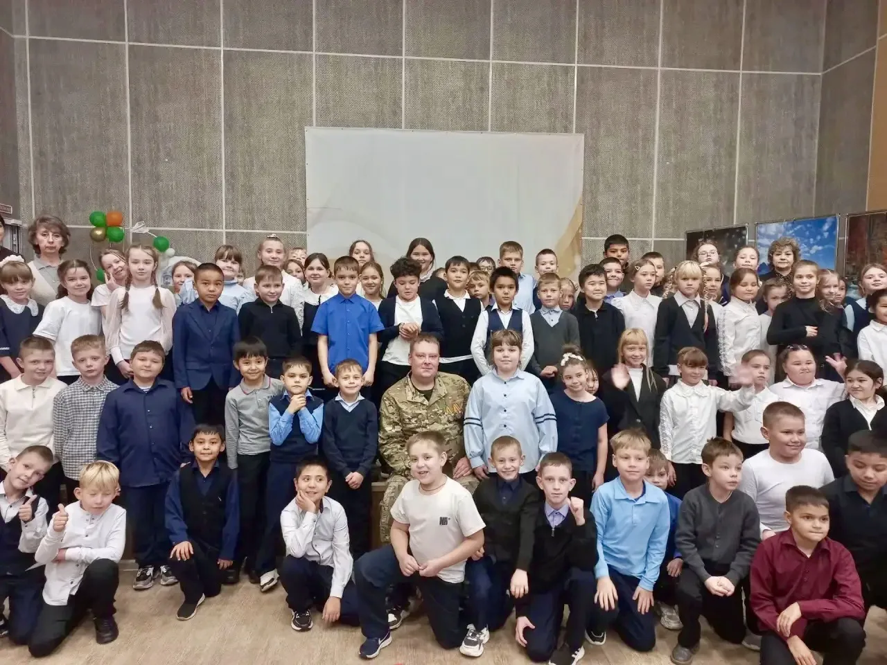 Зима продолжает уроки мужества: герои рядом с ребятами🇷🇺