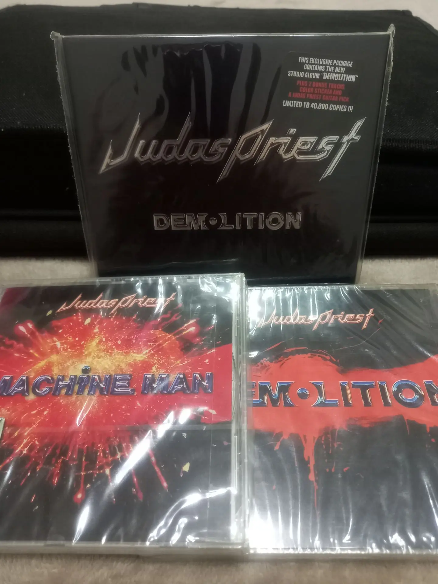 25 лет альбому Demolition ( июль 2001 ) , от Judas Priest. Назвать альбом слабым, нельз...