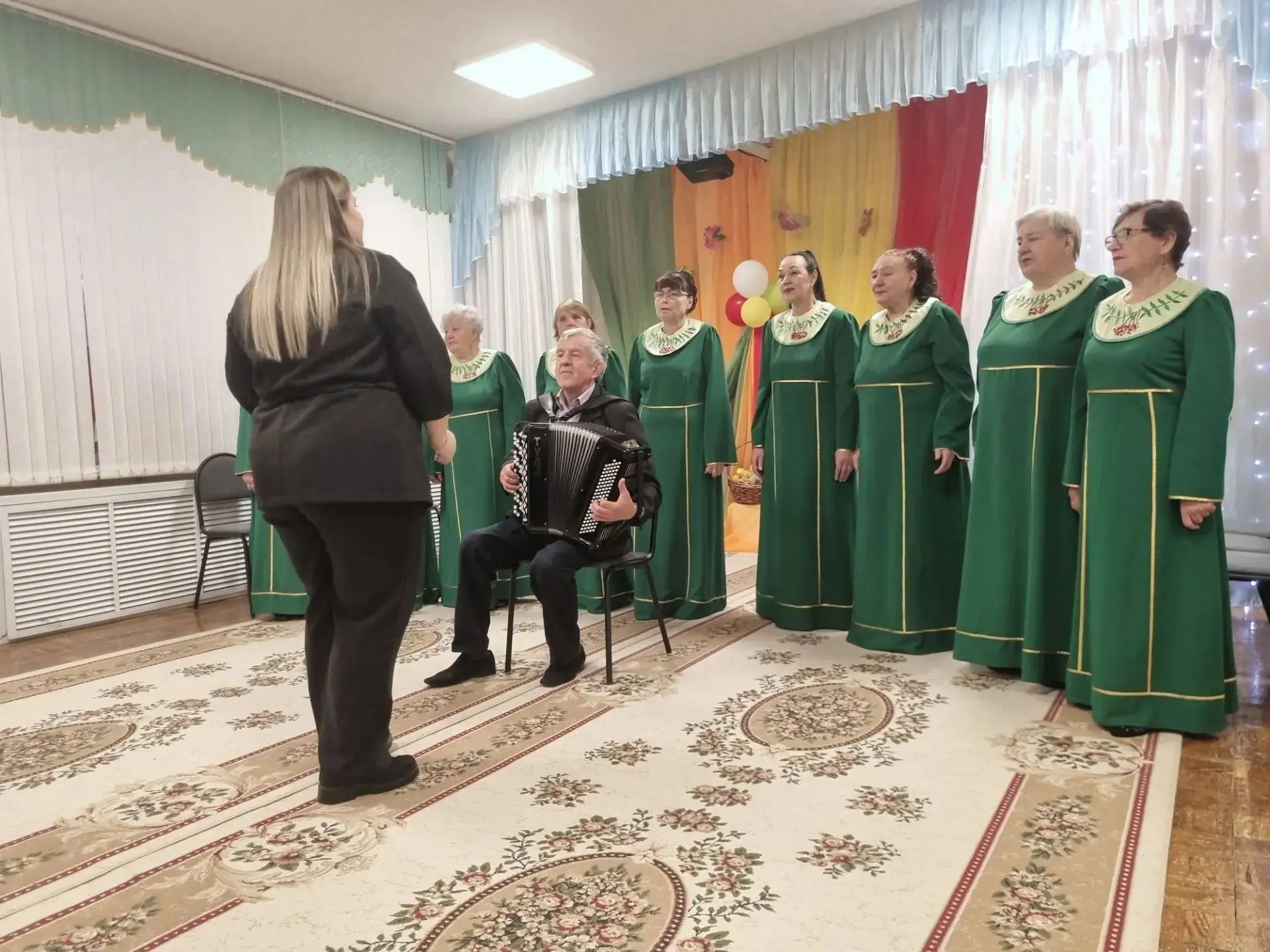 🍁«Тепло сердец»: праздник, который объединил поколения