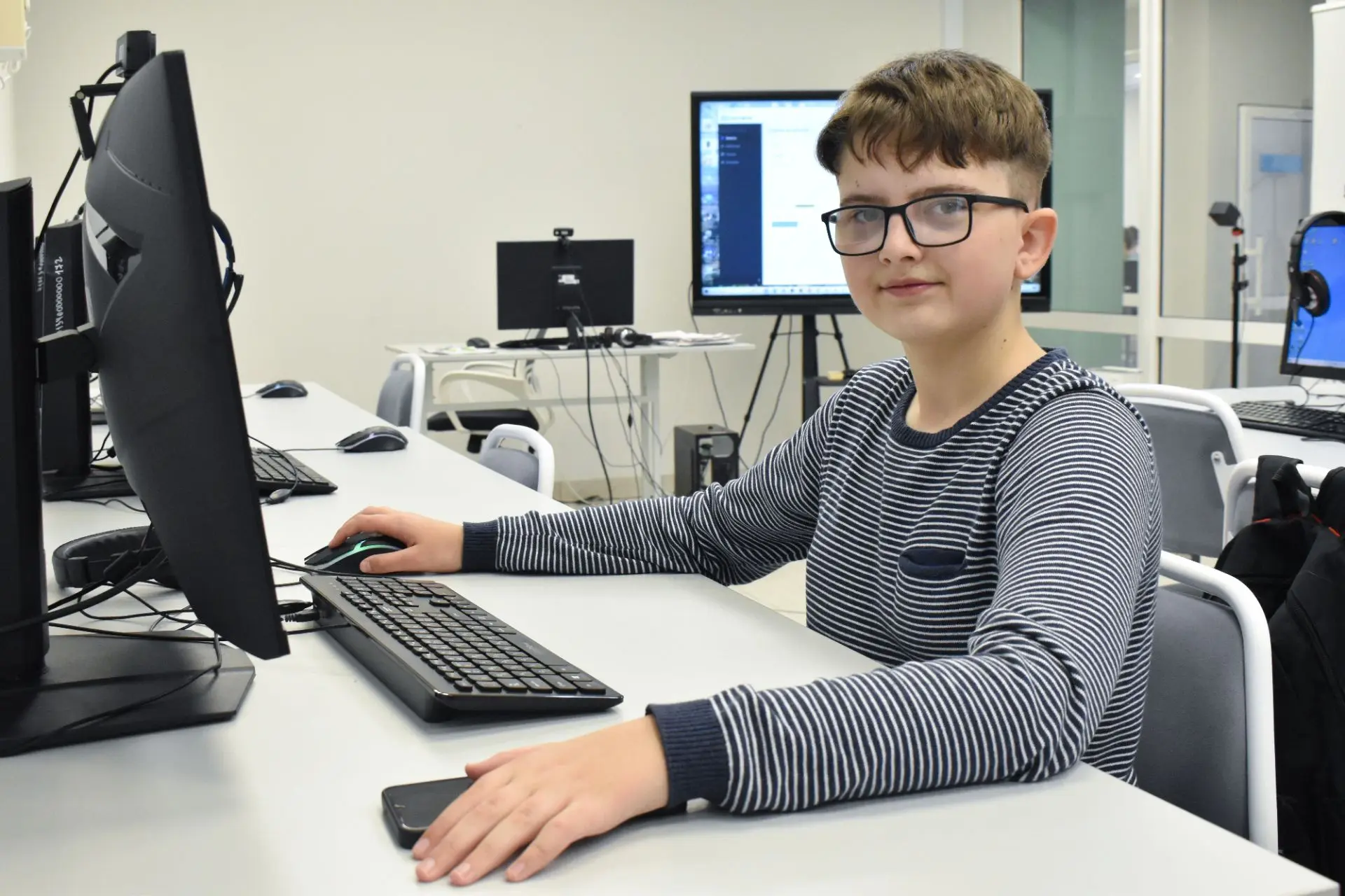 Путешествие в муравейник: 13-летний исследователь создаёт VR-квест на платформе Varwin