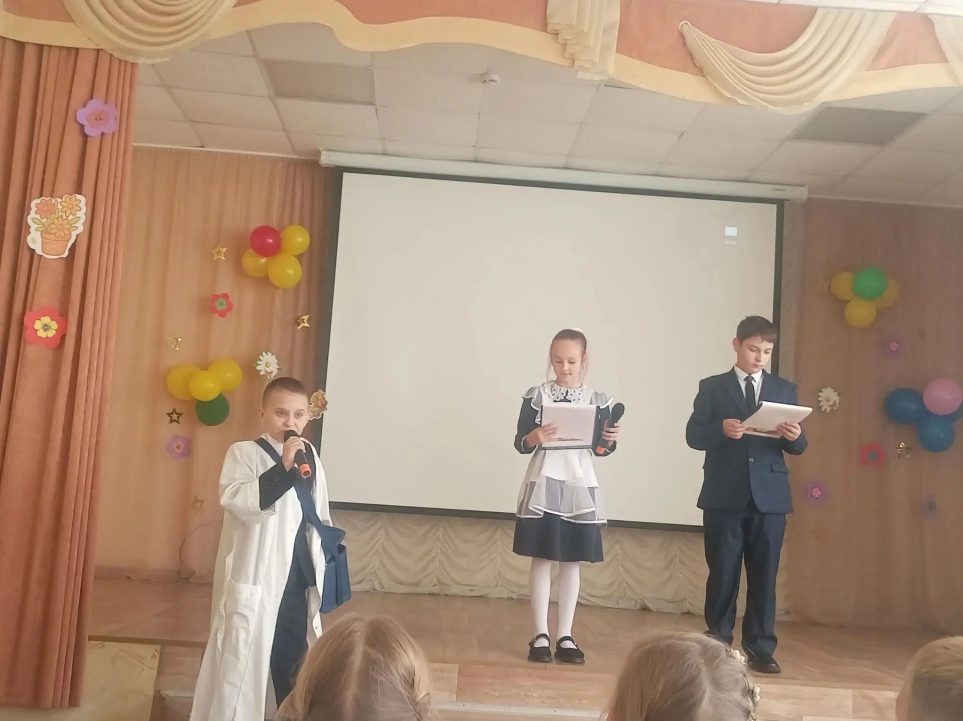 День учителя в нашей школе: праздник, который согрел сердца!