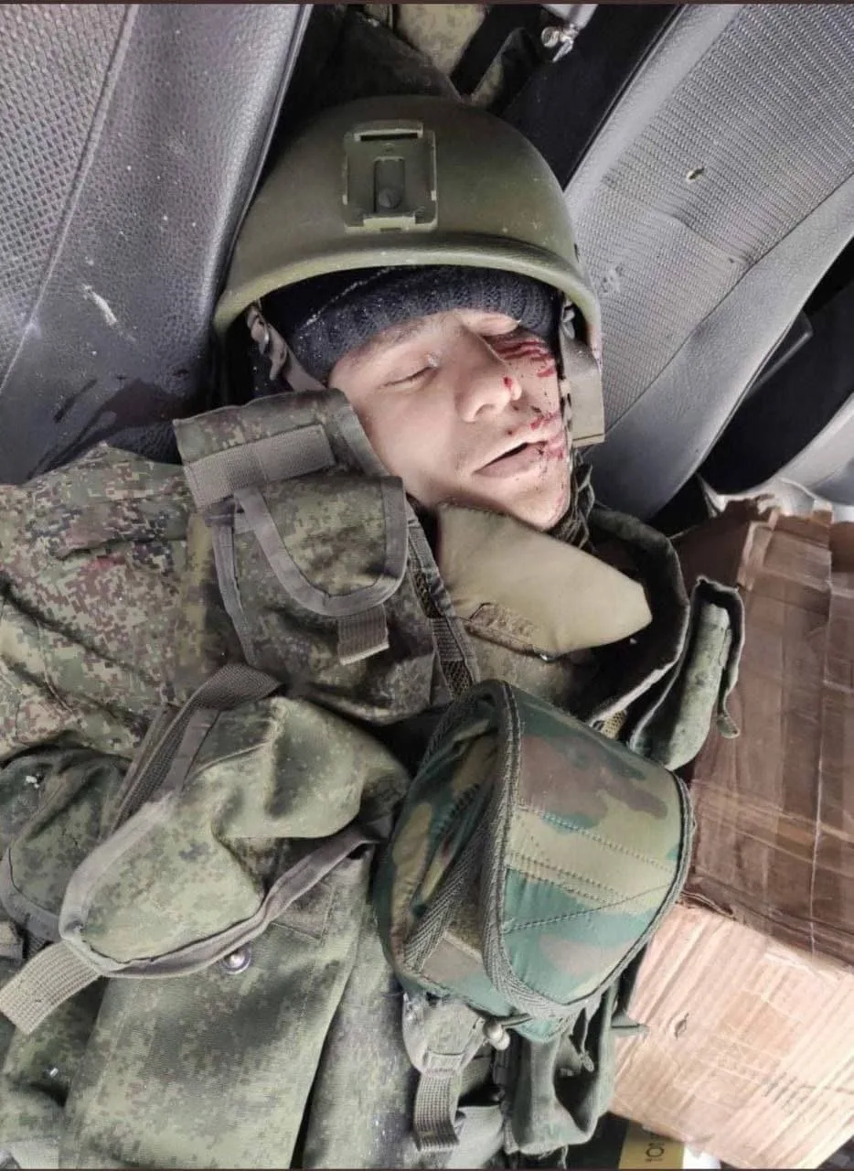 Не для слабонервных, кадры добыты с хохлацкого канала в ТГ😥