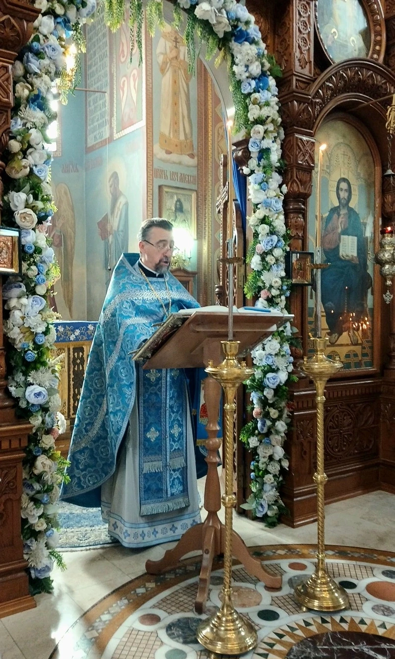 ✝ 14 октября, в праздник Покрова Пресвятой Богородицы, в храме Феодоровской Иконы Божие...