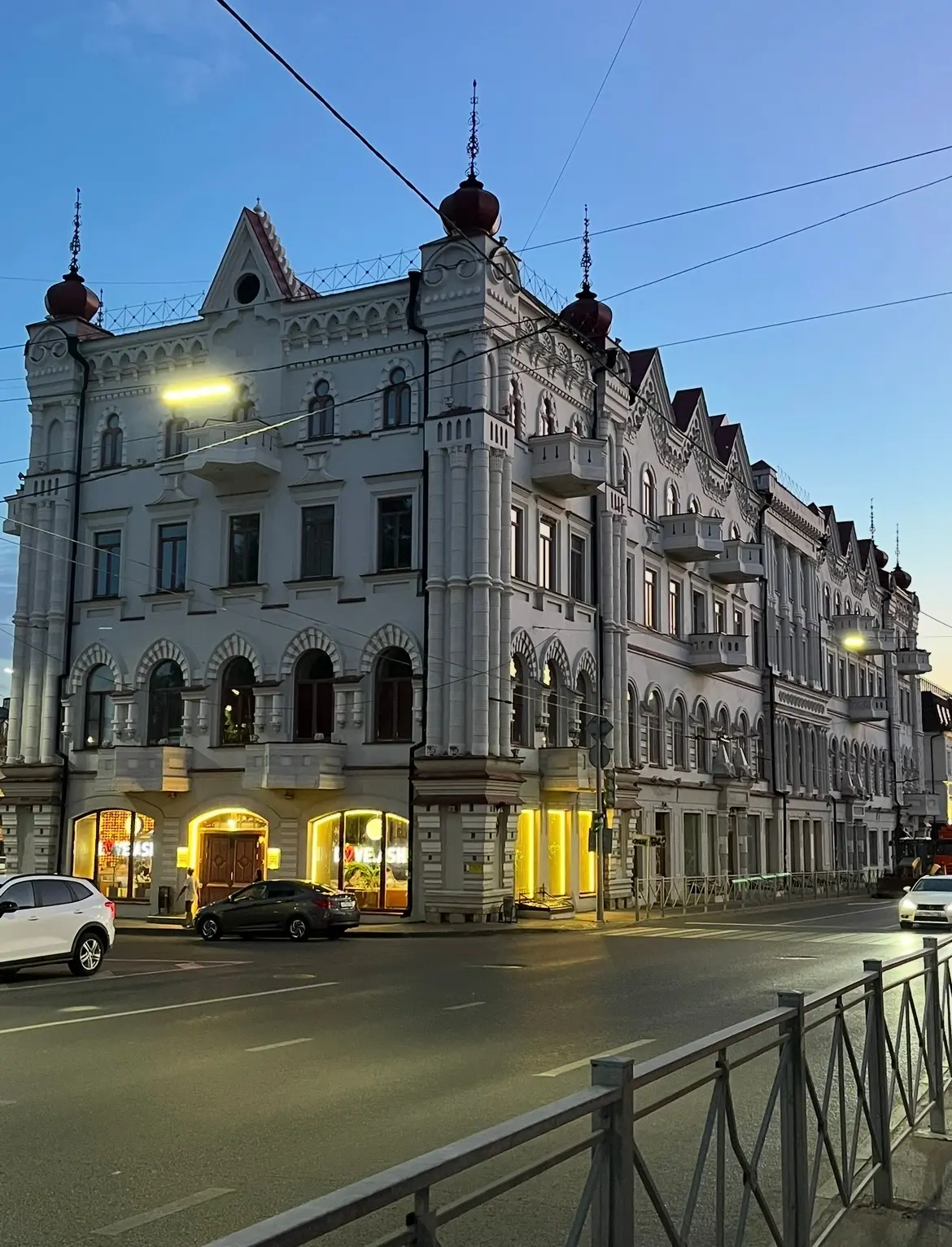 В Казани столько городских историй, что порой и не поймёшь, где кончается правда и начи...
