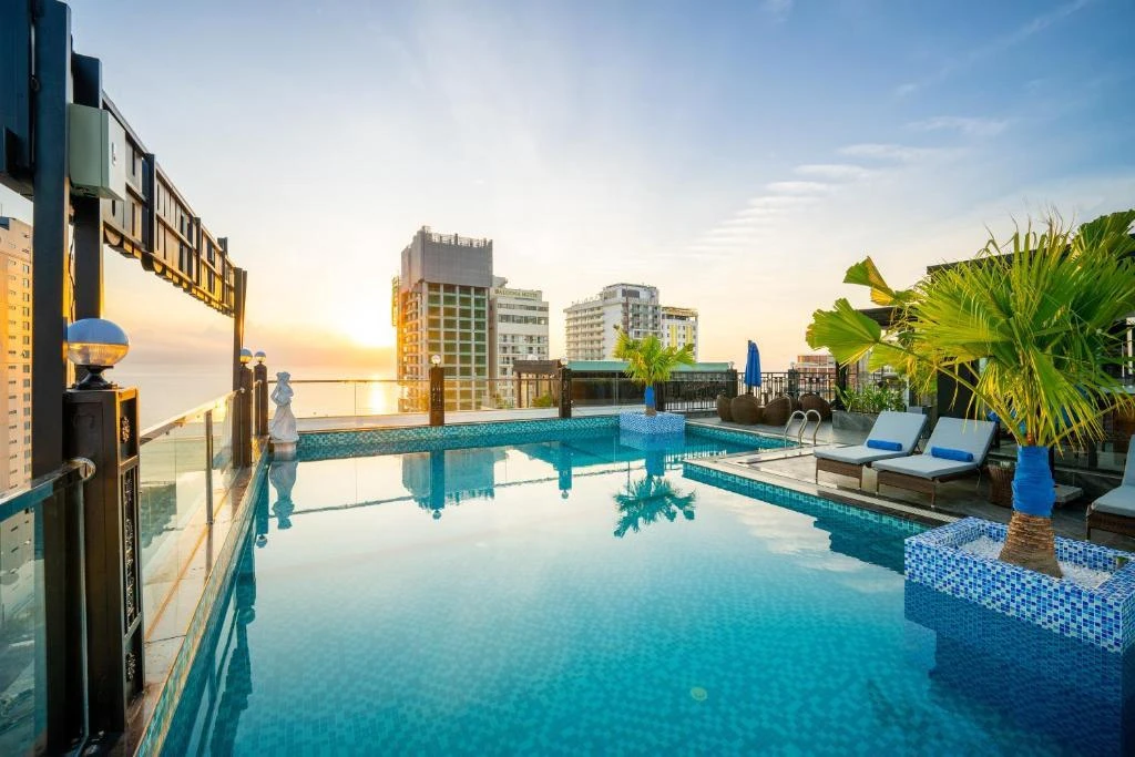 🏨 ОТЕЛЬ ДНЯ — The Sail Hotel Da Nang 4★