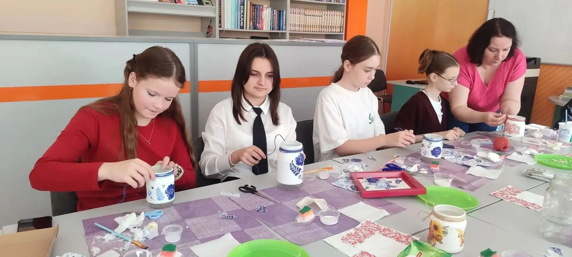 Тепло рук и красота русской земли: как прошла «Осенняя неделя добра»