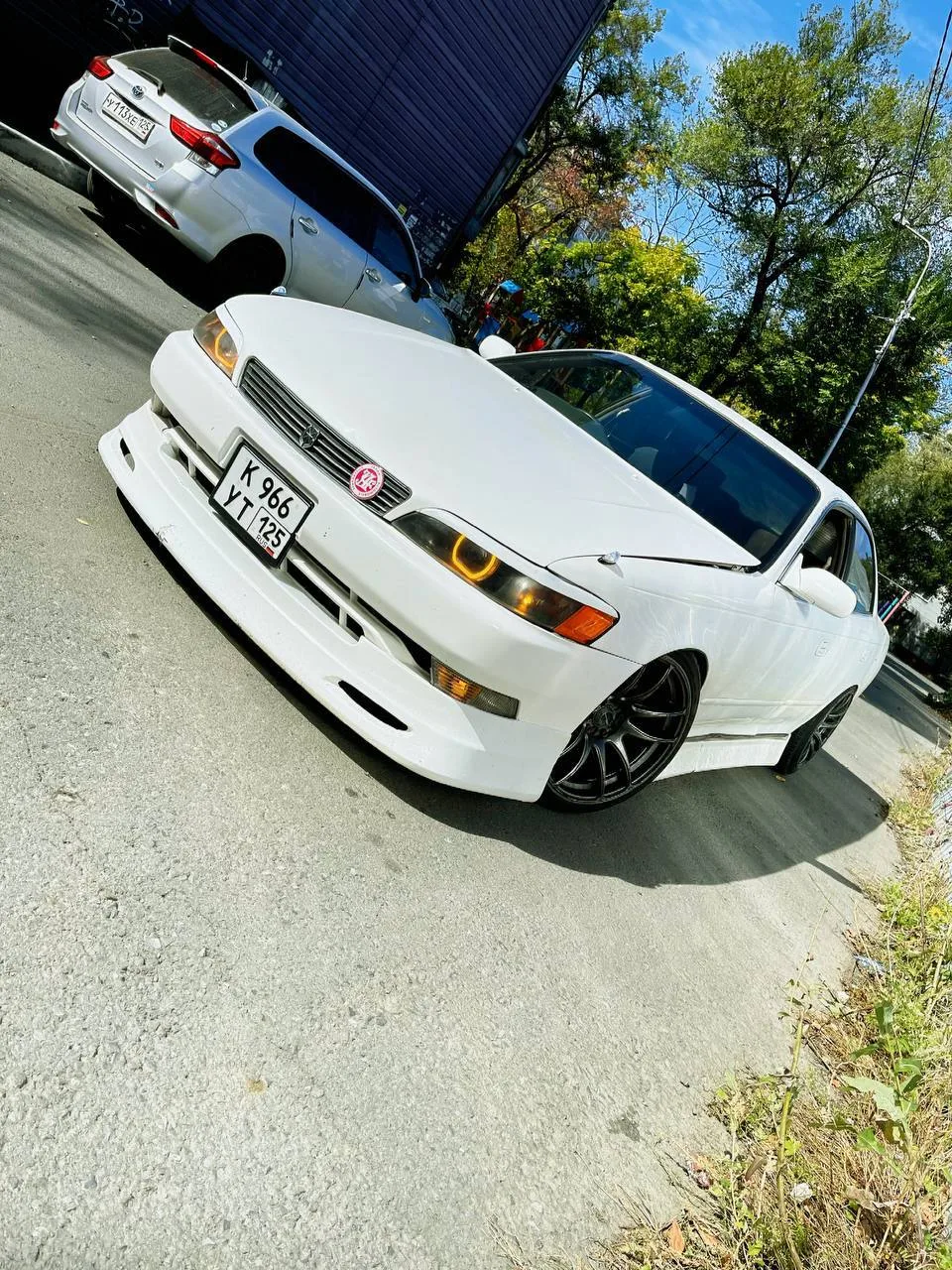 Toyota mark2 2 литра в хорошем состоянии но нужно предложить руки