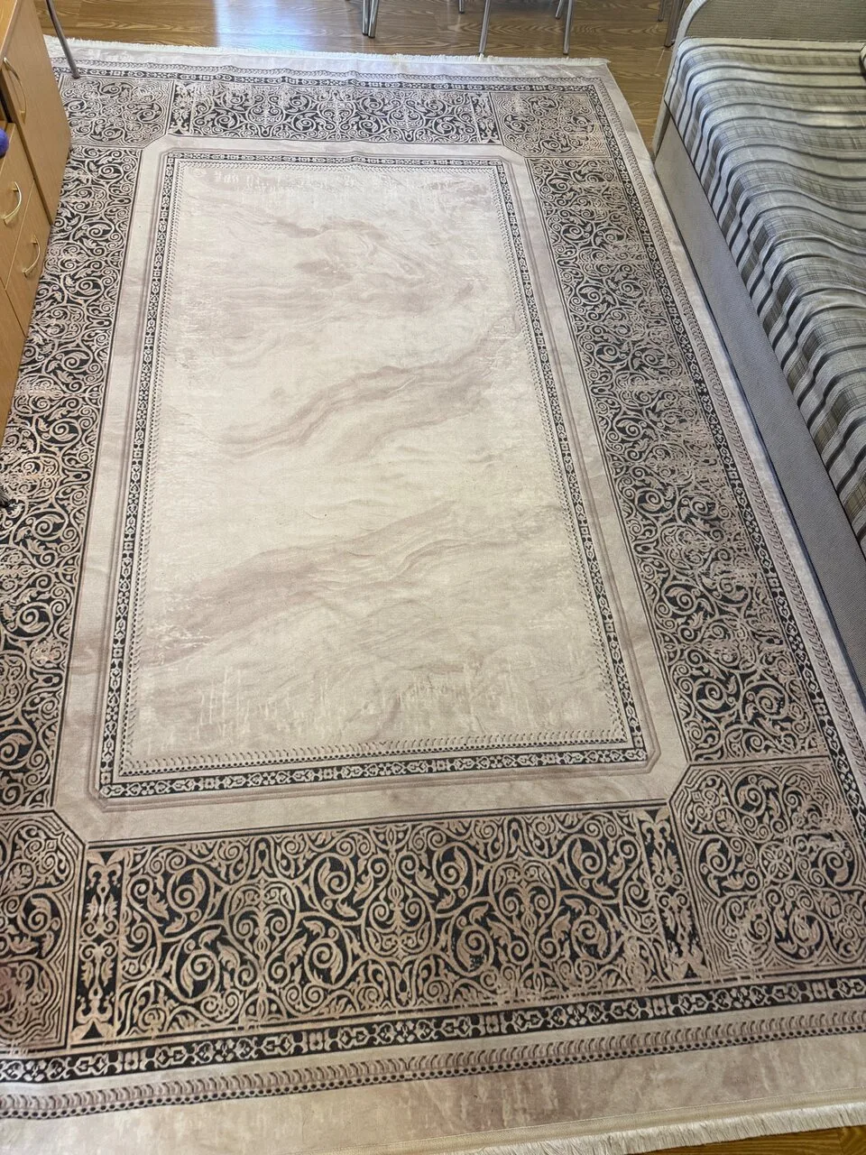 Продам ковёр 200×300, Донецк