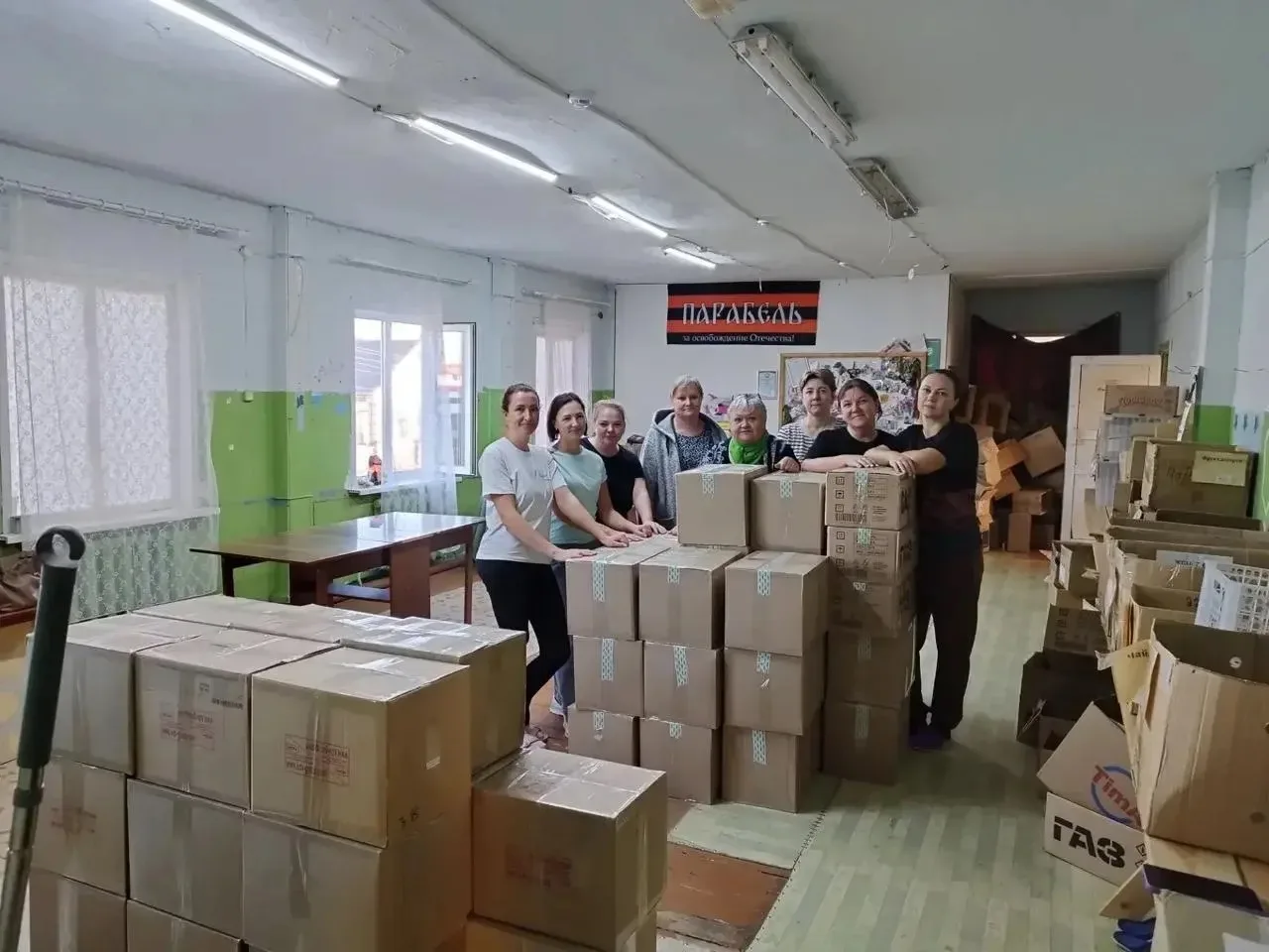 Волонтерами группы «Тыл бойца-Парабельца» завершена отправка посылок в зону СВО.