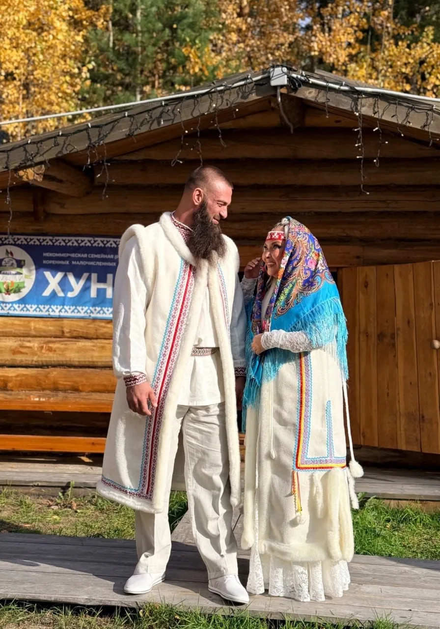 💍 В Нижневартовске сыграли межнациональную свадьбу белорус и хантыйка
