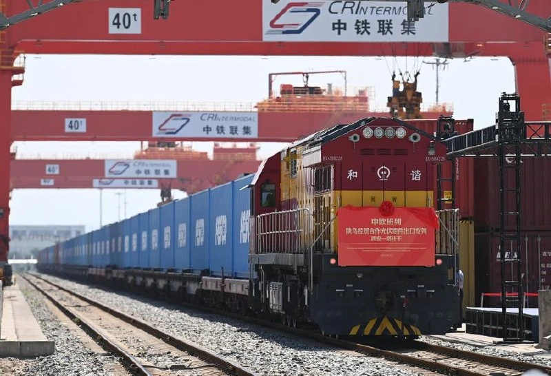 🇨🇳🇷🇺 Из китайского Уханя в российский Ульяновск запустили новый маршрут грузовых по...