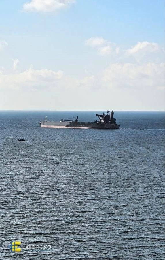 Есть угроза разлива нефтепродуктов в Чёрное море у Геленджика и Новороссийска