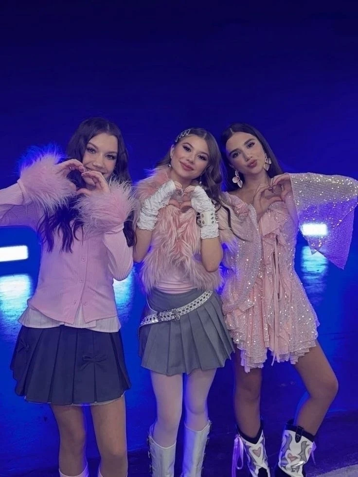 Подружки ❤️