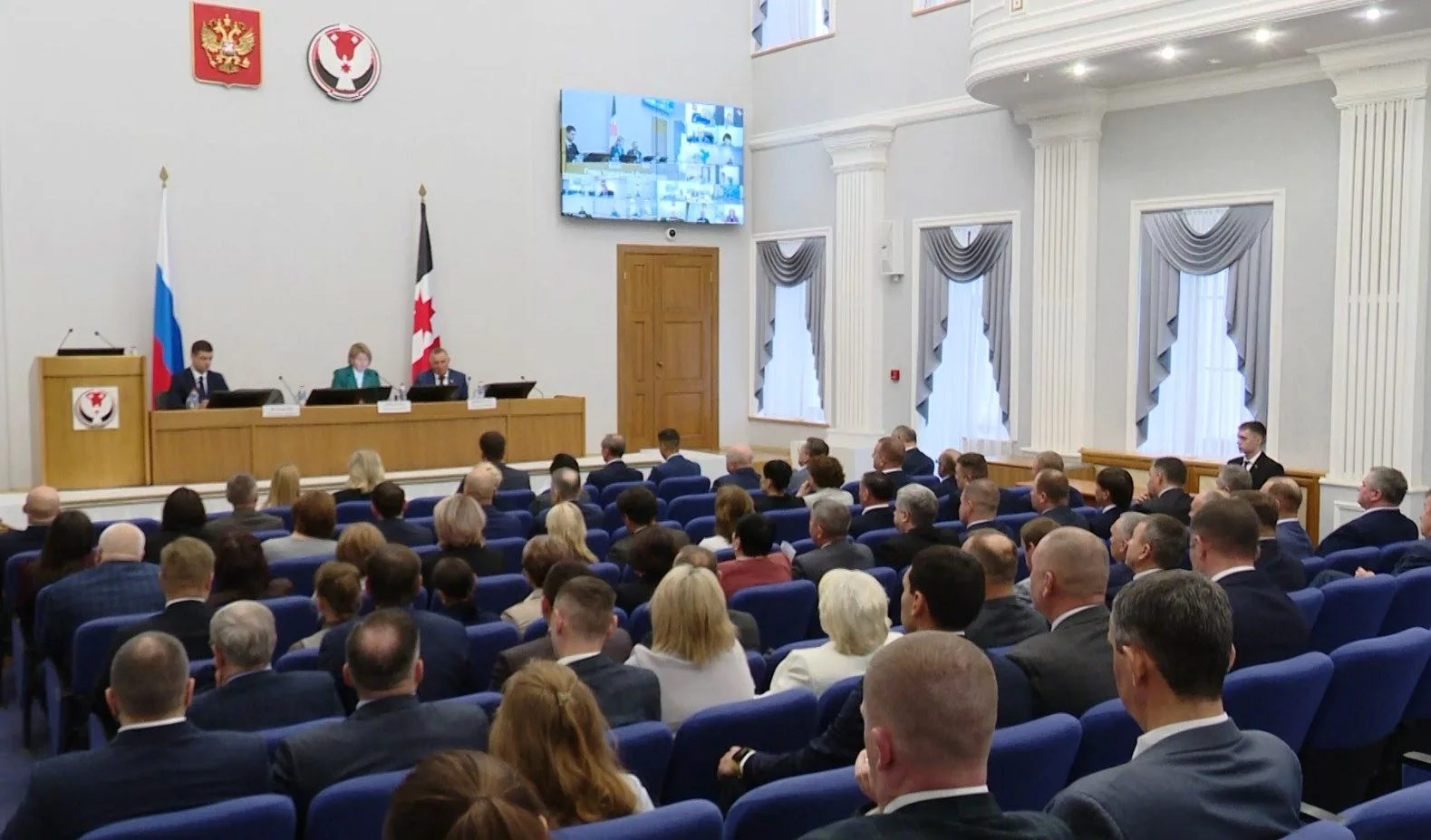В Удмуртии за две недели поступило более тысячи жалоб на работу «электронного дневника»...