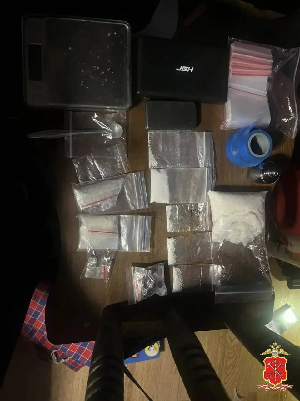 🚔 В Выборге задержали женщину с крупной партией наркотиков