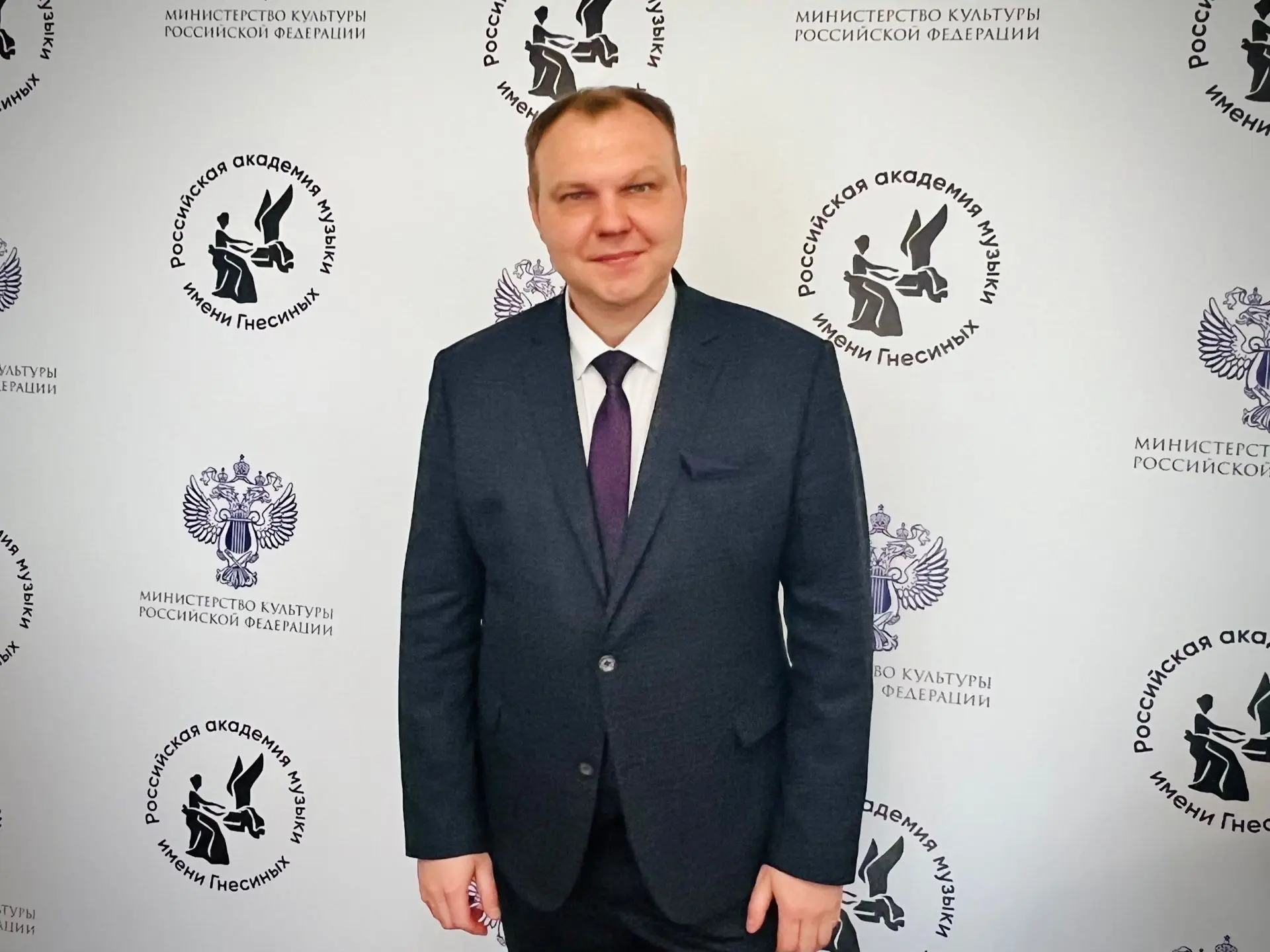 ПОЗДРАВЛЯЕМ