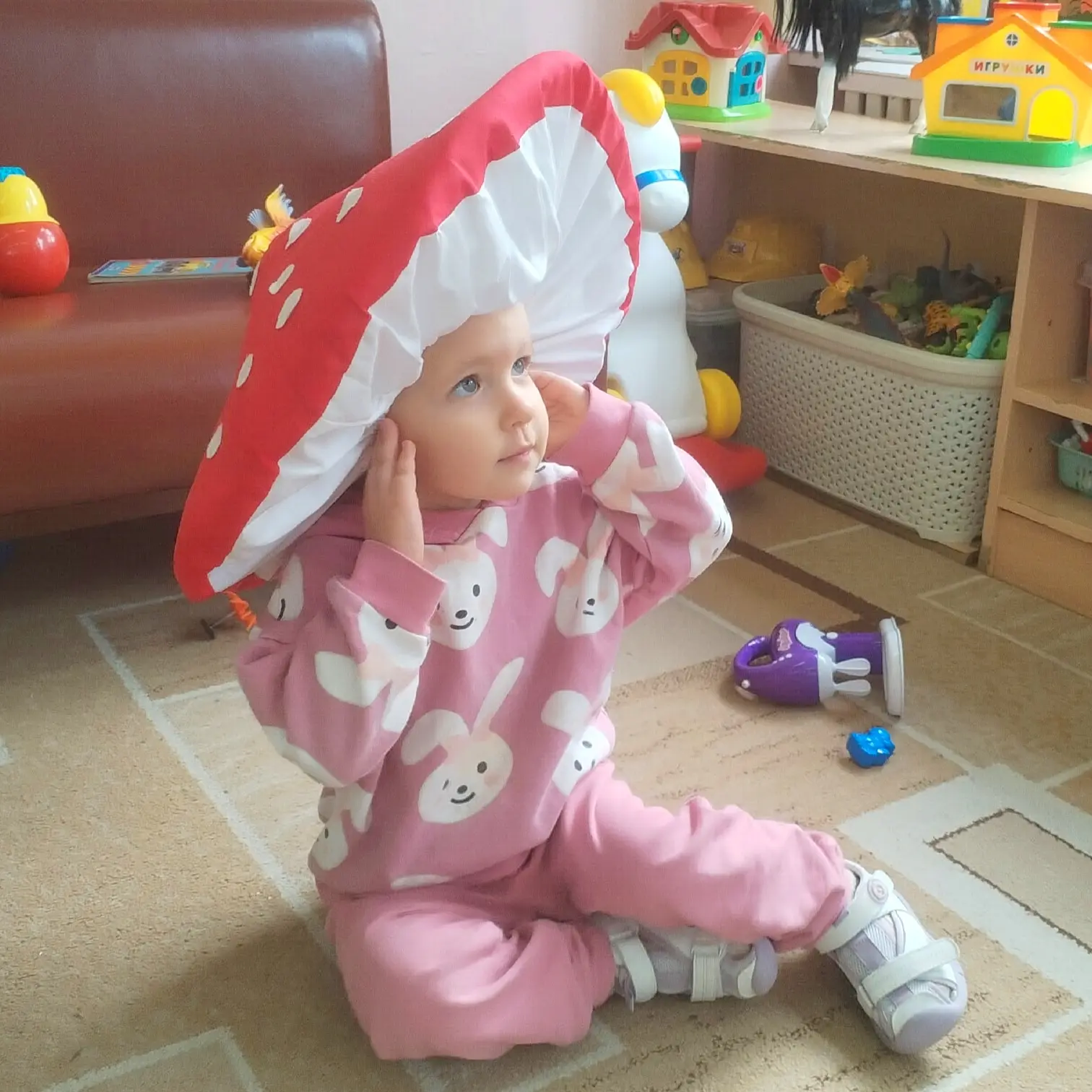 Мухомор, дай только шляпку примерить!  😊