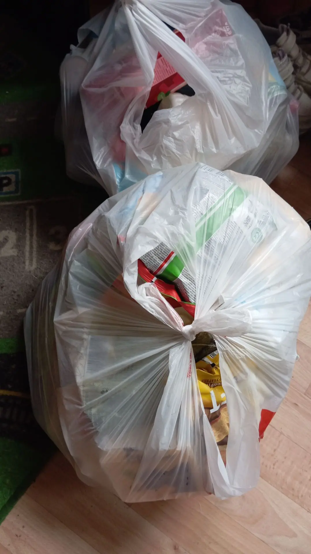Два часа провели в магазине 🤪готовимся к завтрашнему дню рождения сына.