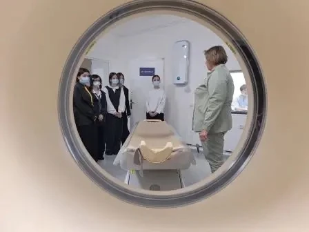 🚑 Девятиклассники Пыть-Яха познакомились с профессией медика