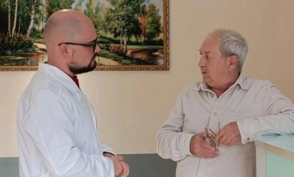 Хирурги ЧОКБ спасли жителя Троицка от повторного инсульта🙏