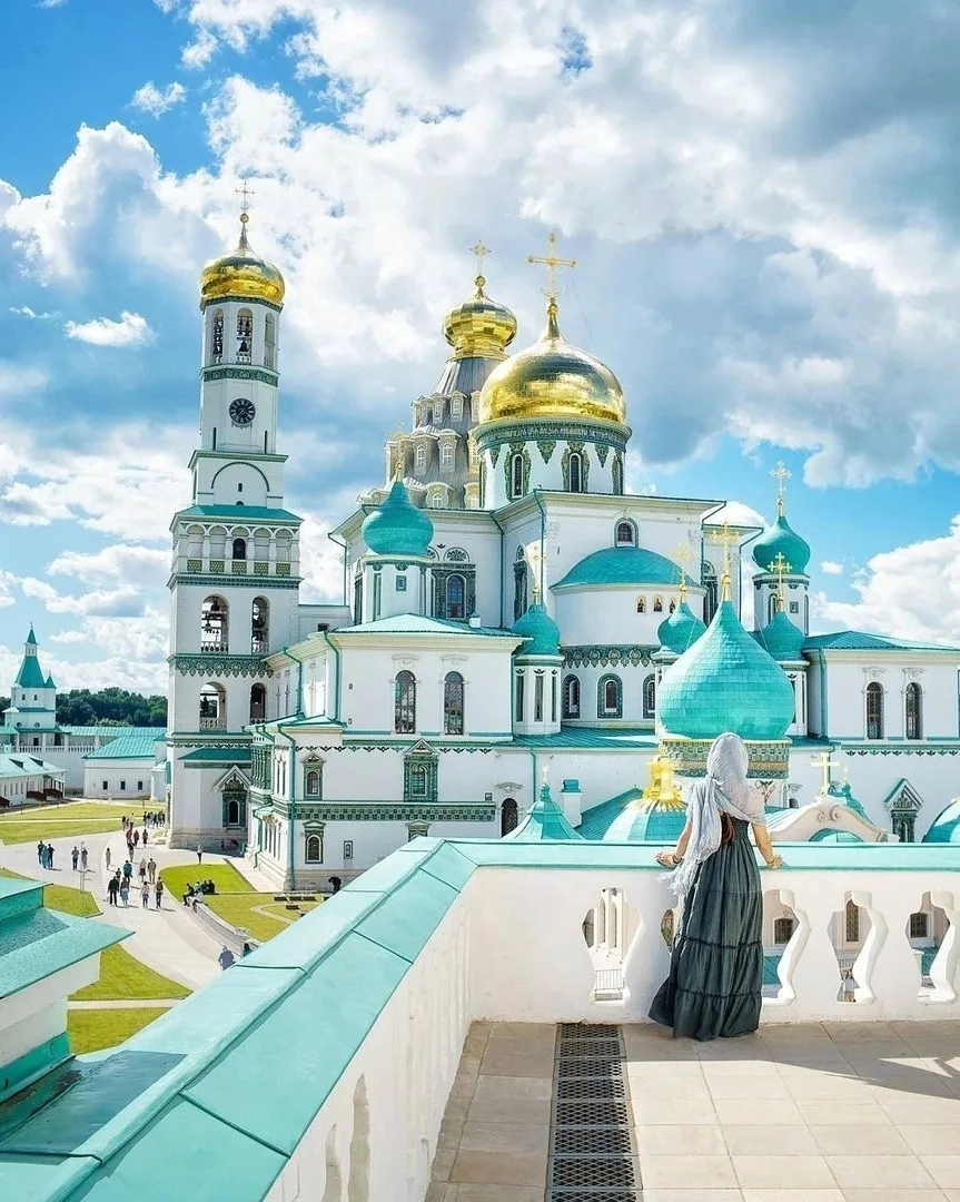 Мы часто очень беспокоимся о том, как на нас посмотрят или что про нас подумают. Мы час...