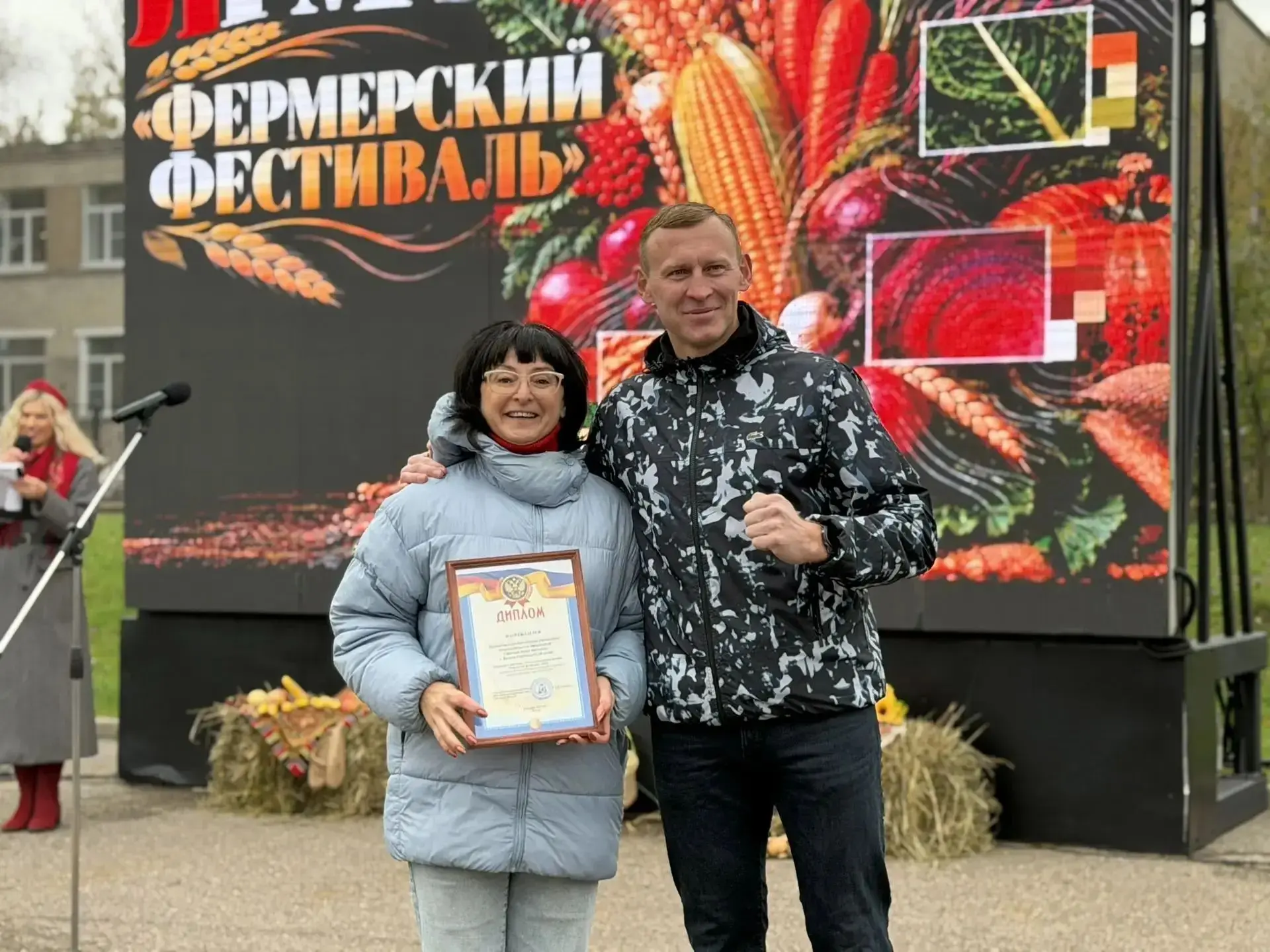 Юные аграрии на Фермерском фестивале: успех станции юных техников! 🍎🥕