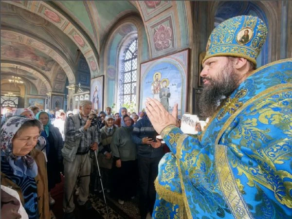 🙏14 октября, в день Покрова Пресвятой Богородицы, епископ Набережночелнинский и Елабуж...