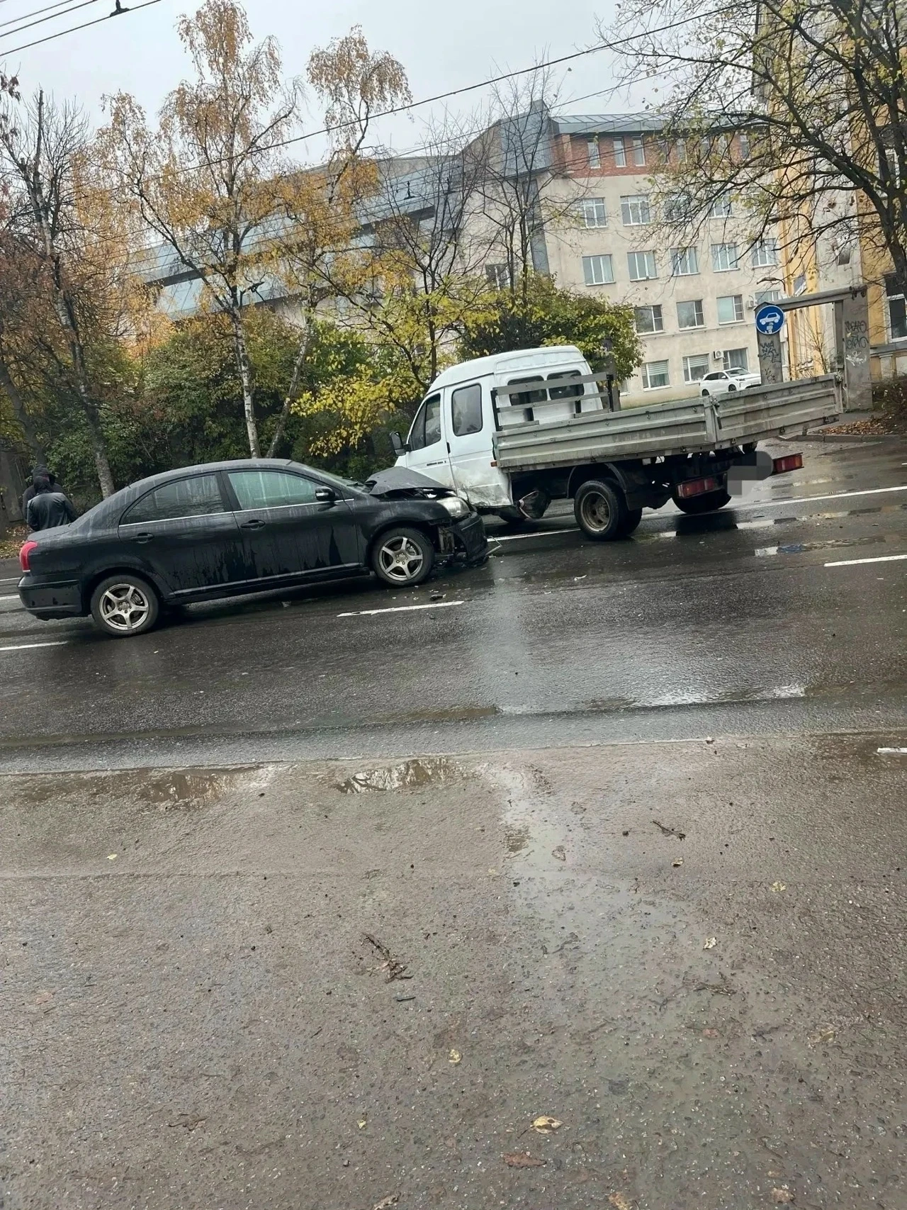 13-летняя пассажирка автомобиля пострадала в ДТП в центре Вологды❗️