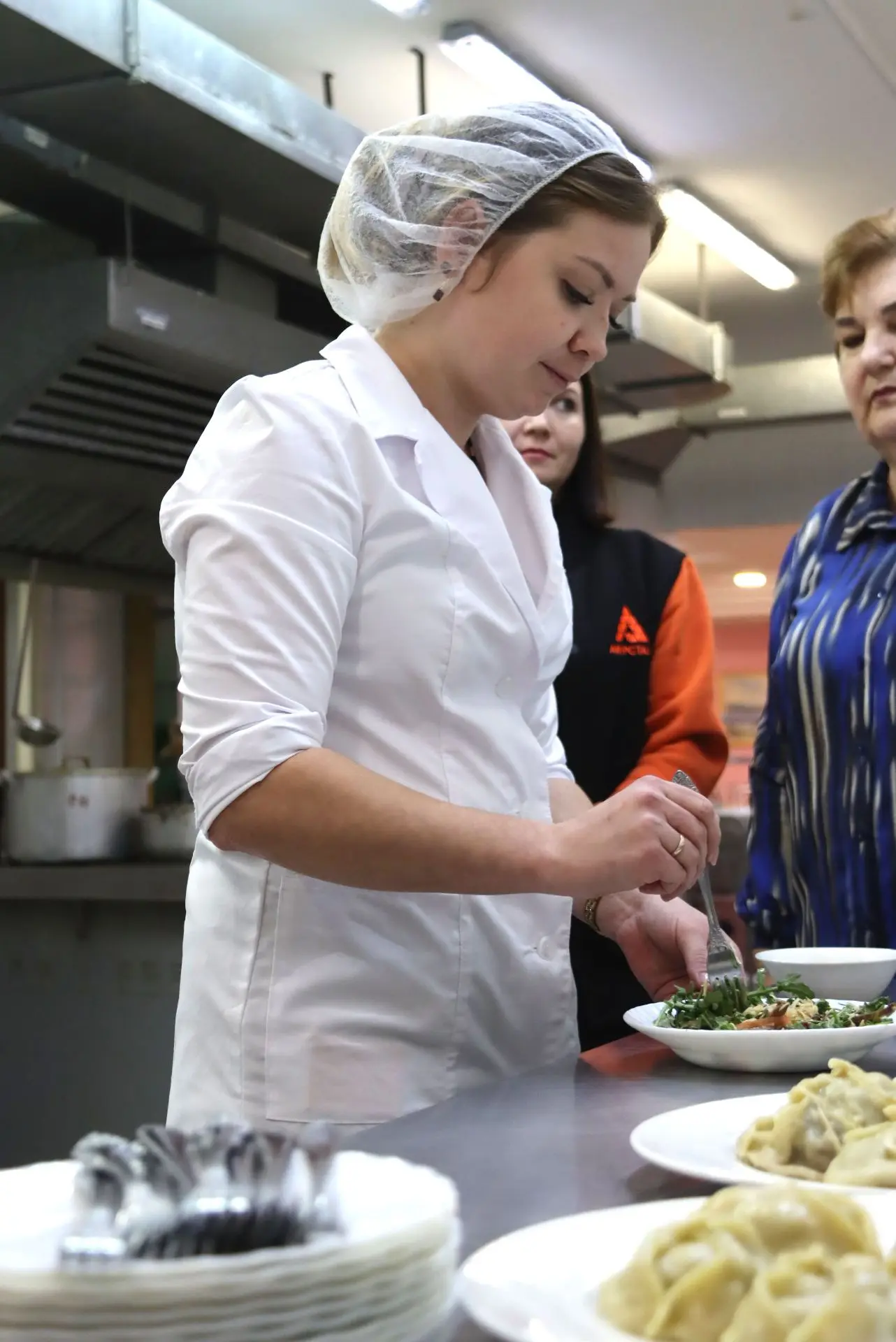 Повара УОП представили новые блюда🍲