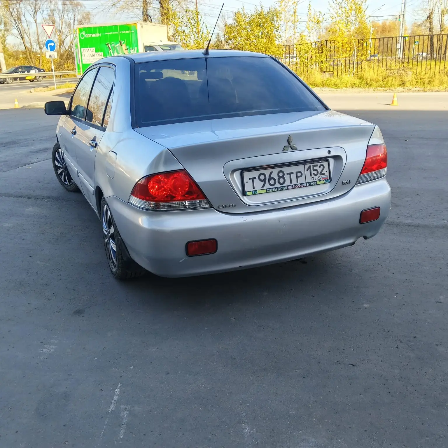 2006г кузов крепкий  не гнилой , на хорошем ходу , 1.3л , кондиционер работает , автоза...