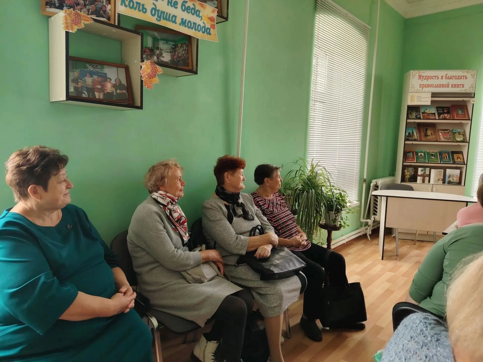 🍂📒📗📕Октябрь по праву считается особенным месяцем для любителей литературы — именно ...