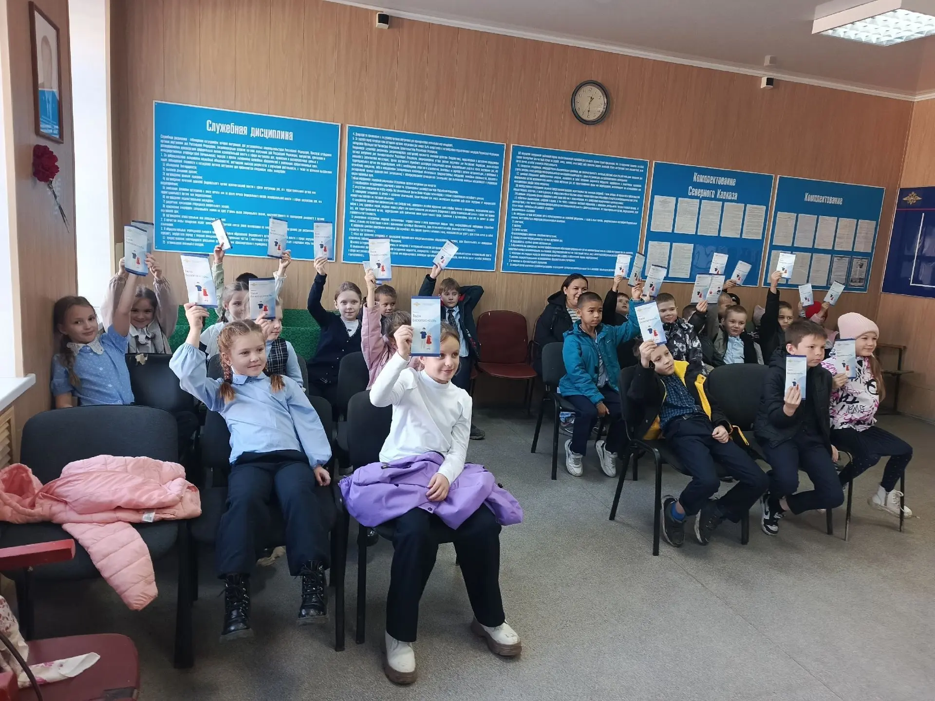 ОДИН ДЕНЬ ИЗ ЖИЗНИ 2 "В" КЛАССА 🏫