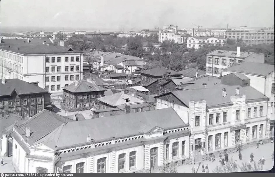 Панорама центра города, Красный проспект