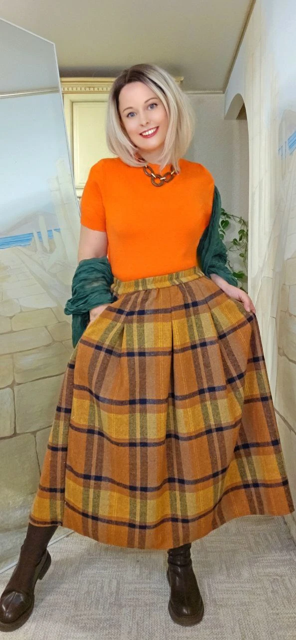 Люблю краски! Яркие, нарядные! Они поднимают настроение🧡