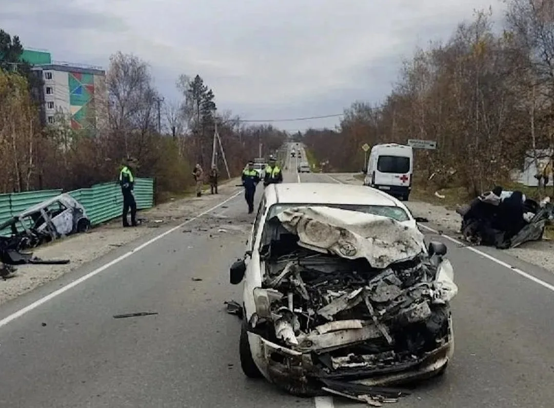 🛑Женщина заживо сгорела после жуткого ДТП с тремя авто в Артёме.