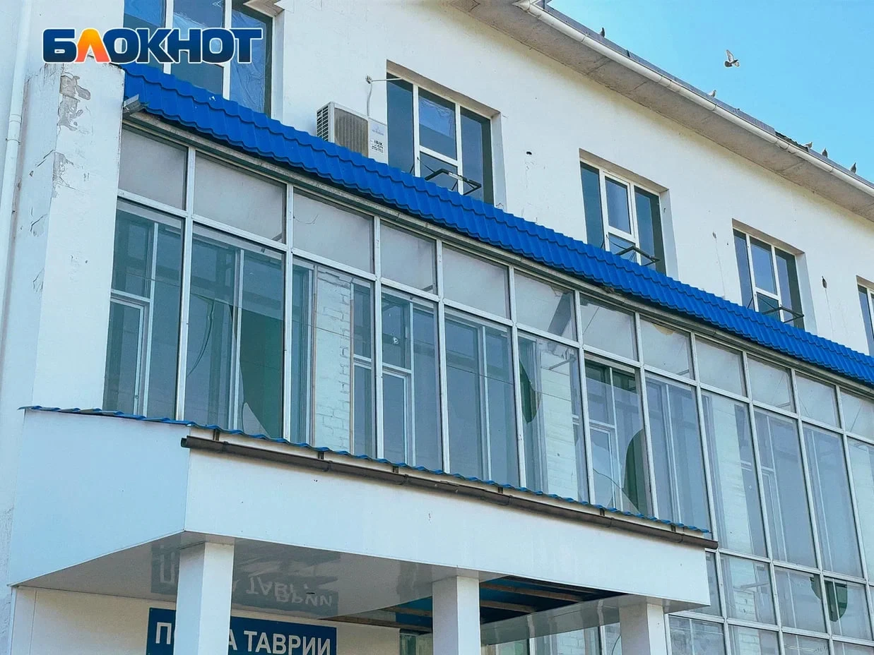 😡 ВСУ подожгли предприятие в Каменско-Днепровском округе и сожгли 4 частных дома