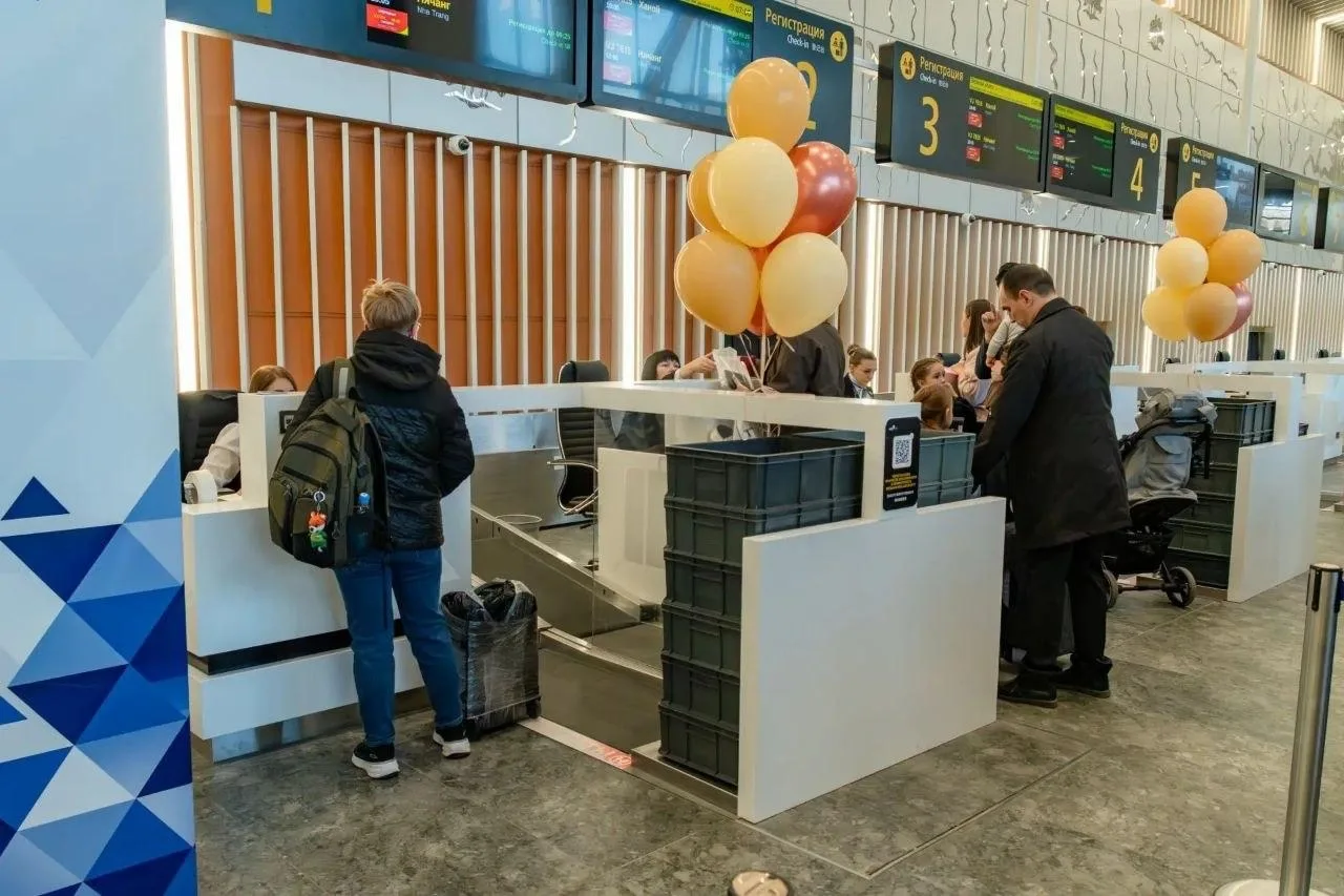 Новый терминал аэропорта Благовещенска в тестовом режиме принял первый международный рейс