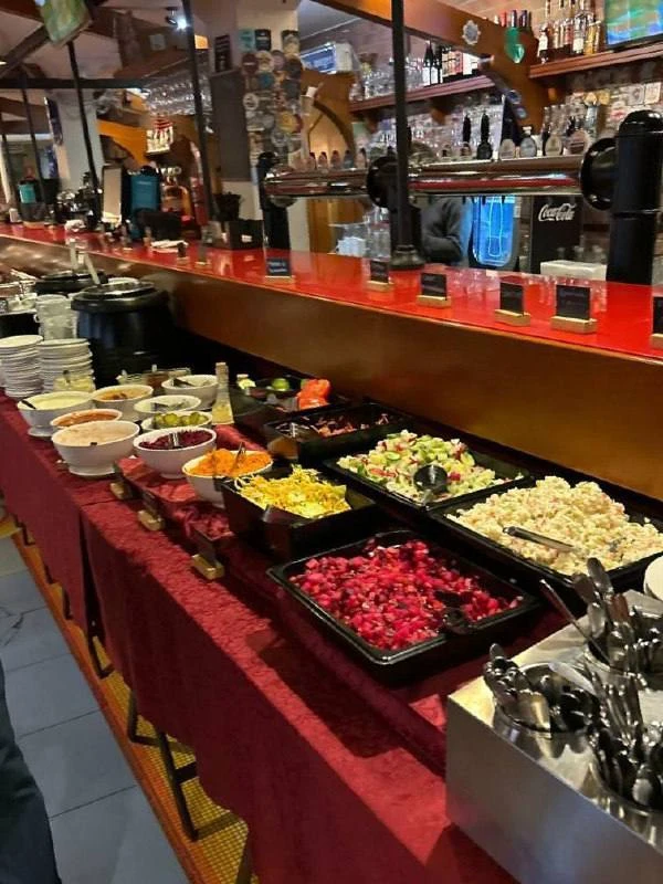 🥘 Безлимитный шведский стол всего за 390 рублей!