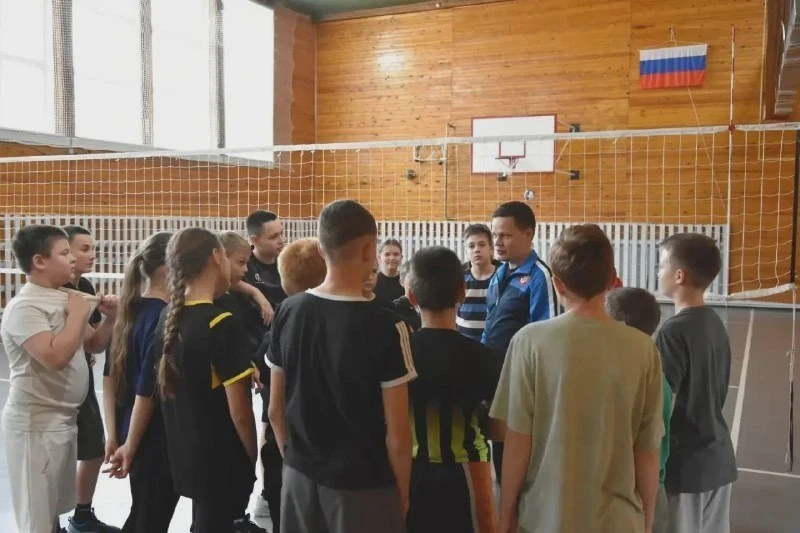 В крае начали работу десять тренеров